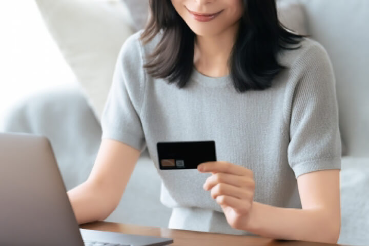 お支払い情報を入力